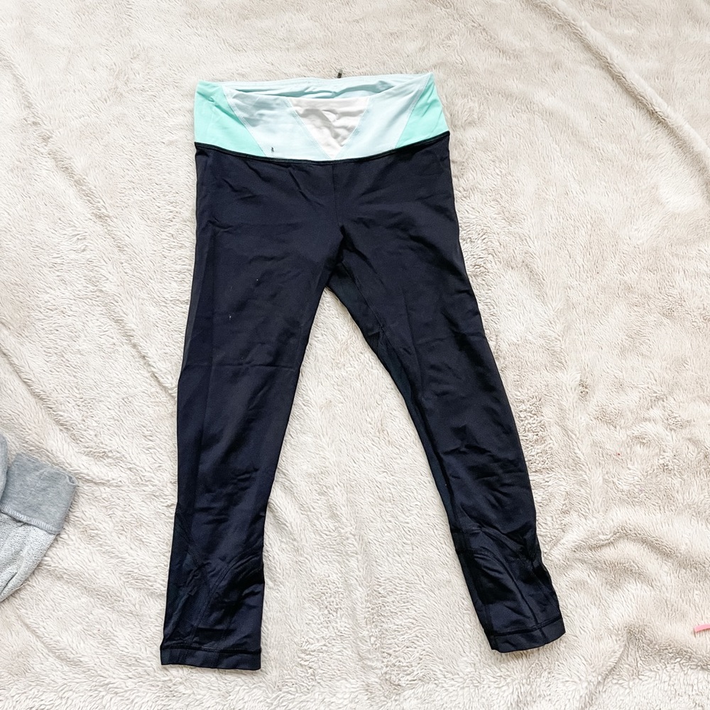 Lululemon rare capris
